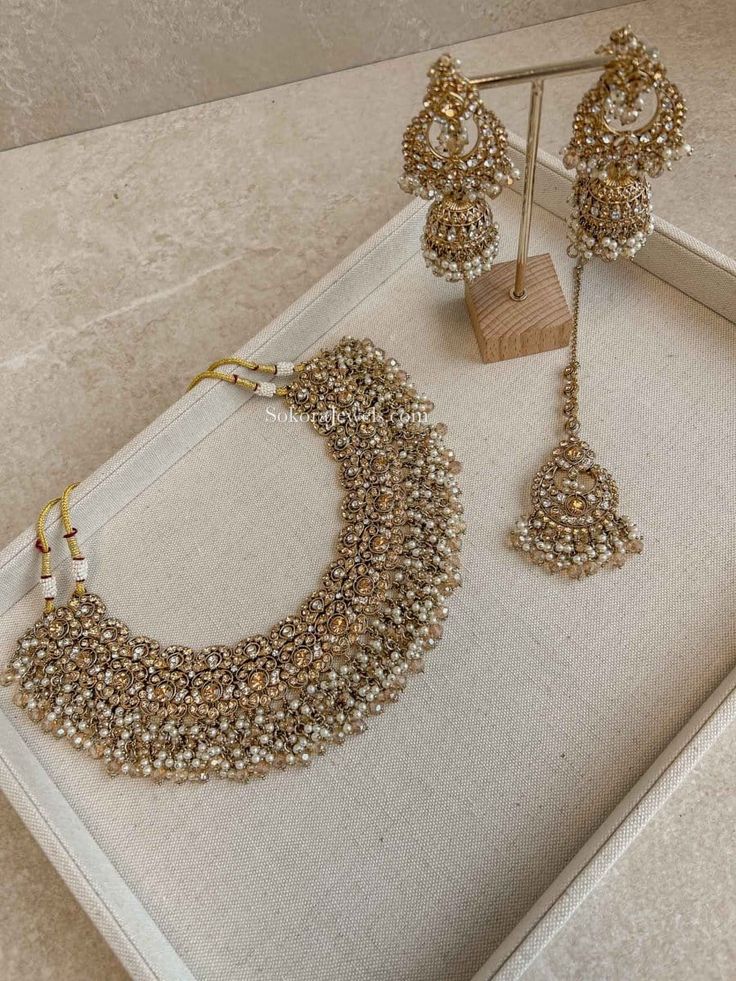 Pearl Elegance Jewelry Set